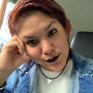 Meet your Posher, Lucero